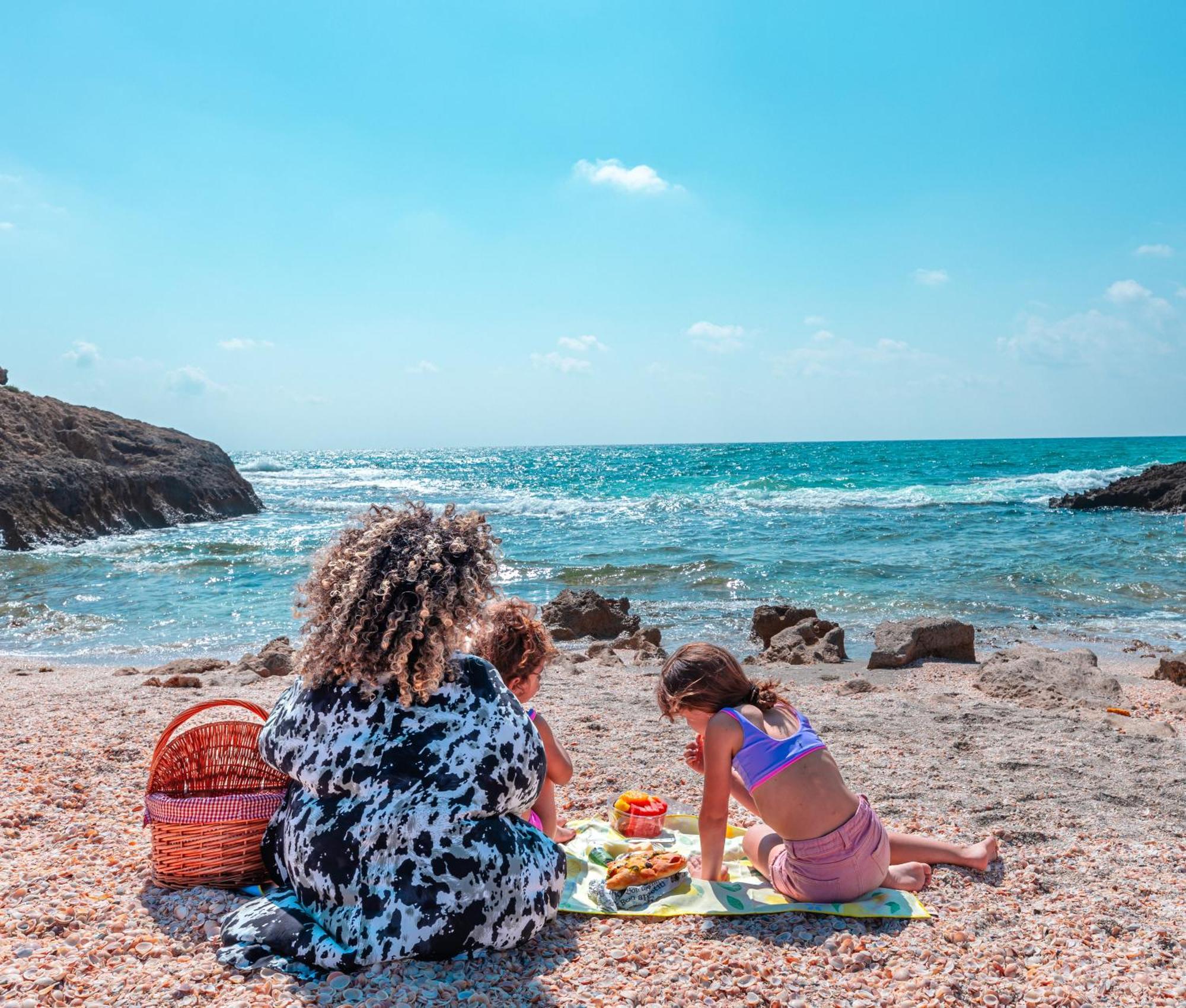 Eden Inn Zikhron Ya'akov Esterno foto