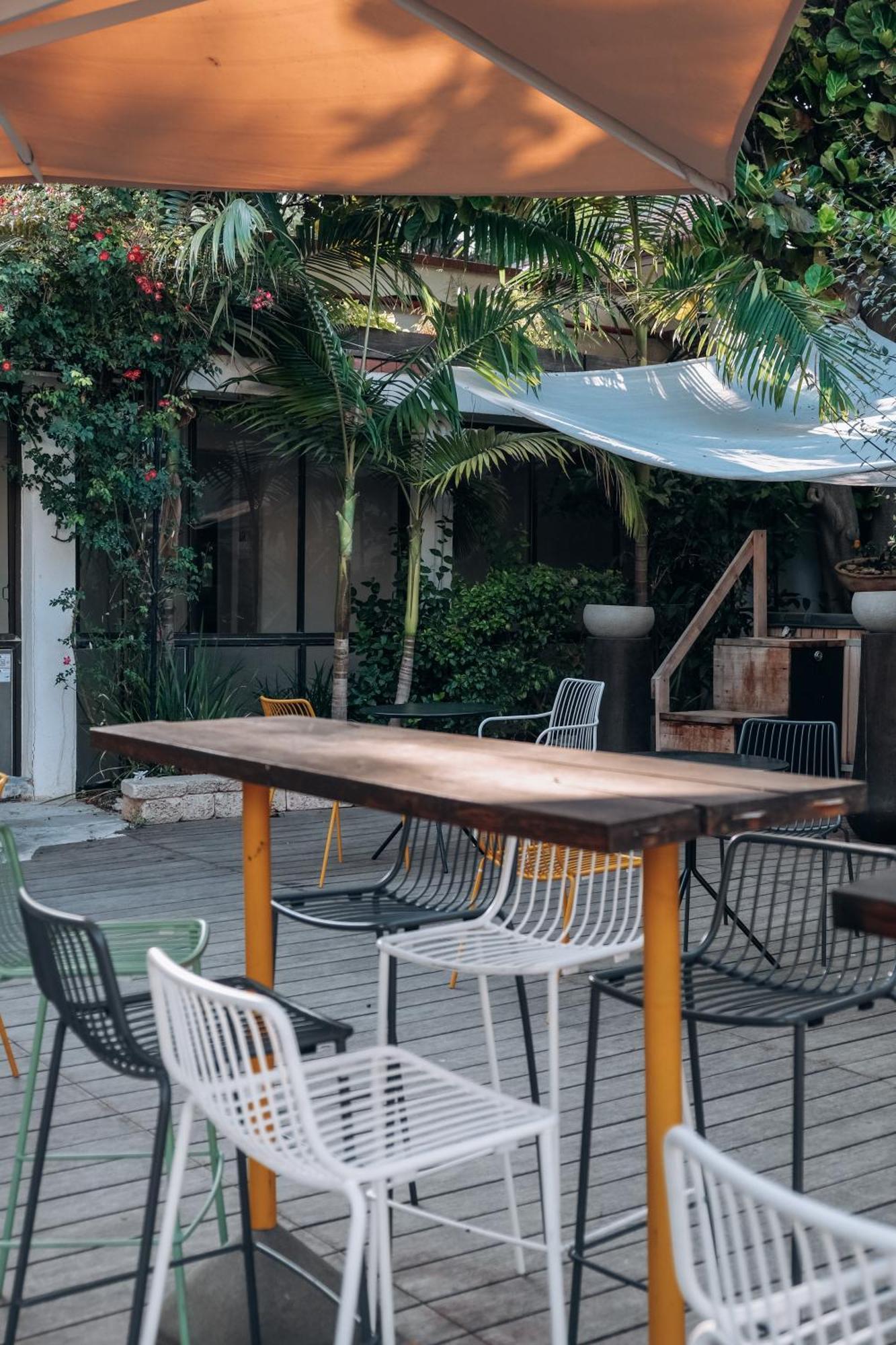 Eden Inn Zikhron Ya'akov Esterno foto